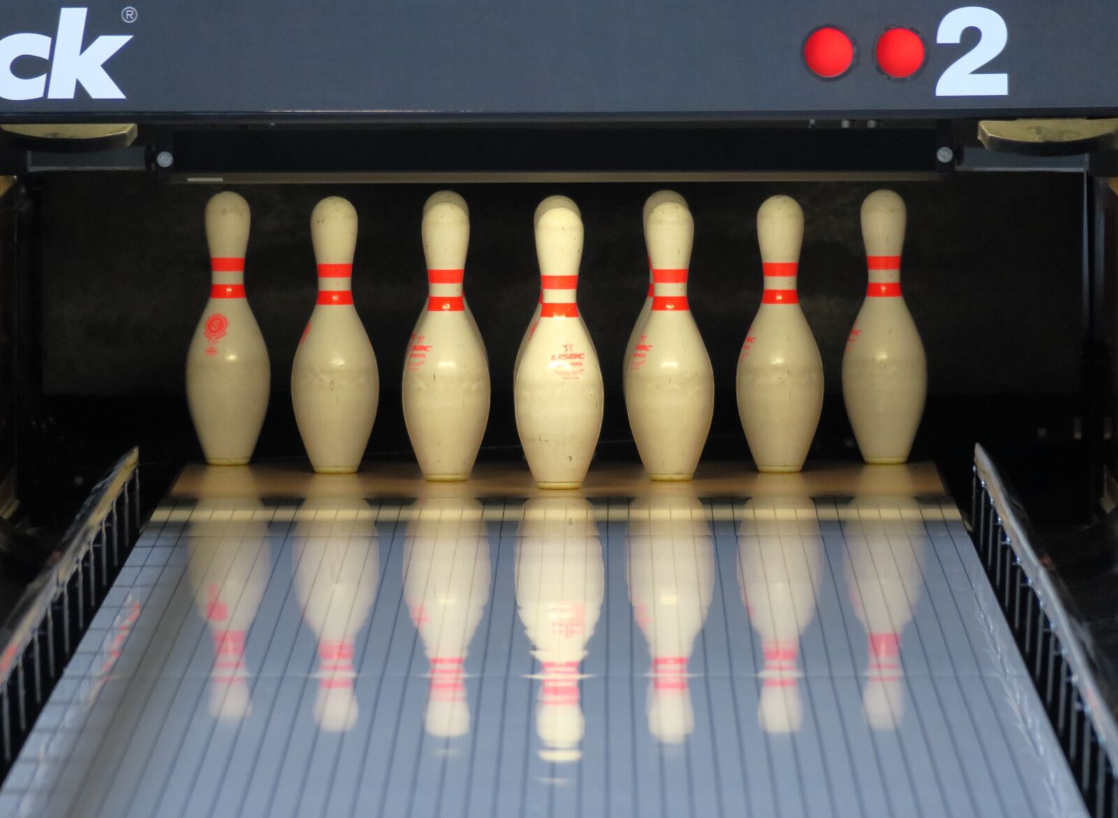 Canon PowerShot G3 X sample photo. Bowling, cone, pin photography