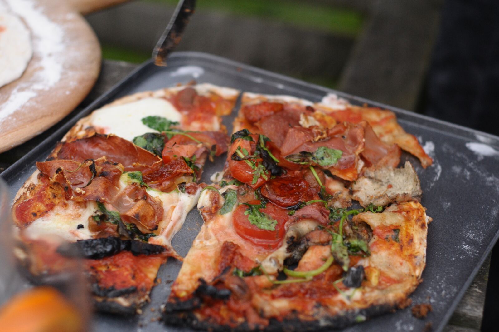 Nikon D300 sample photo. Food, pizza, summer photography