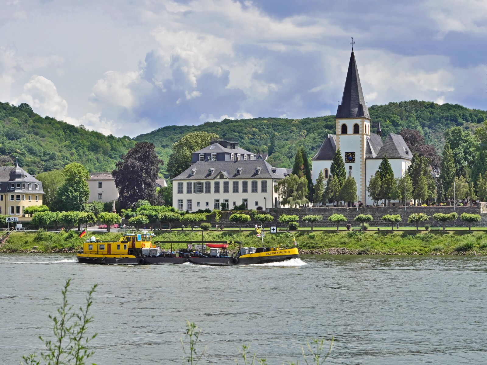 Panasonic Lumix DC-G9 sample photo. Rhine, current, river photography