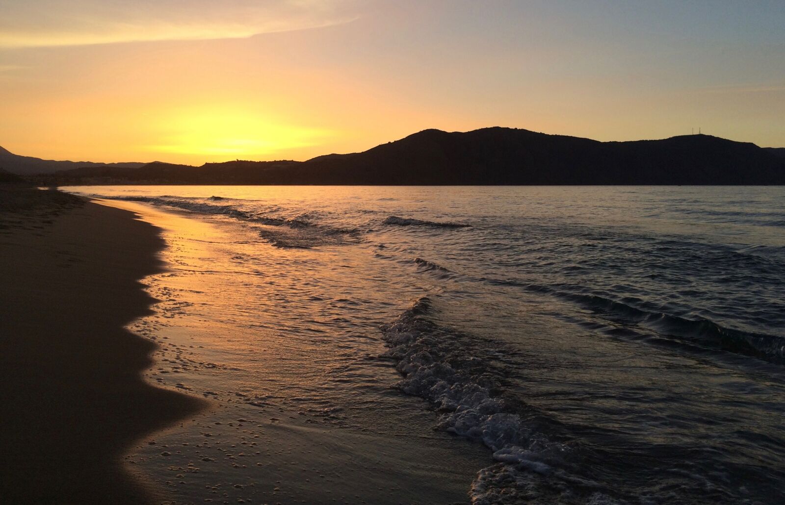 iPhone 5s back camera 4.15mm f/2.2 sample photo. Crete, sunset, sea photography