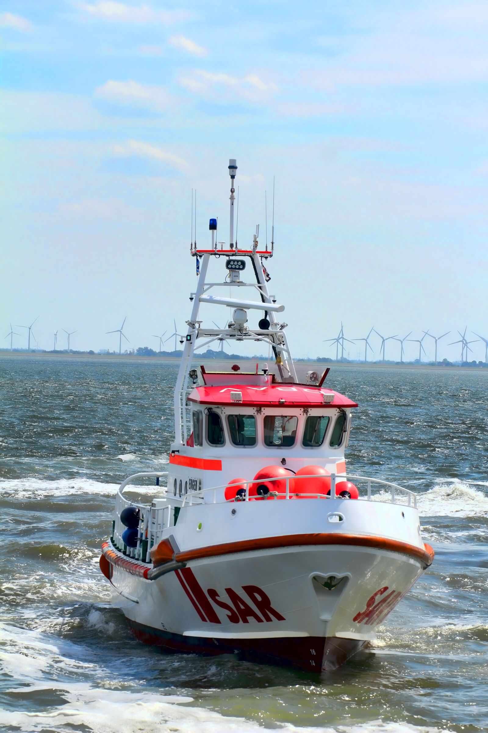 Canon EOS 600D (Rebel EOS T3i / EOS Kiss X5) sample photo. Distress, sos, rescuer photography