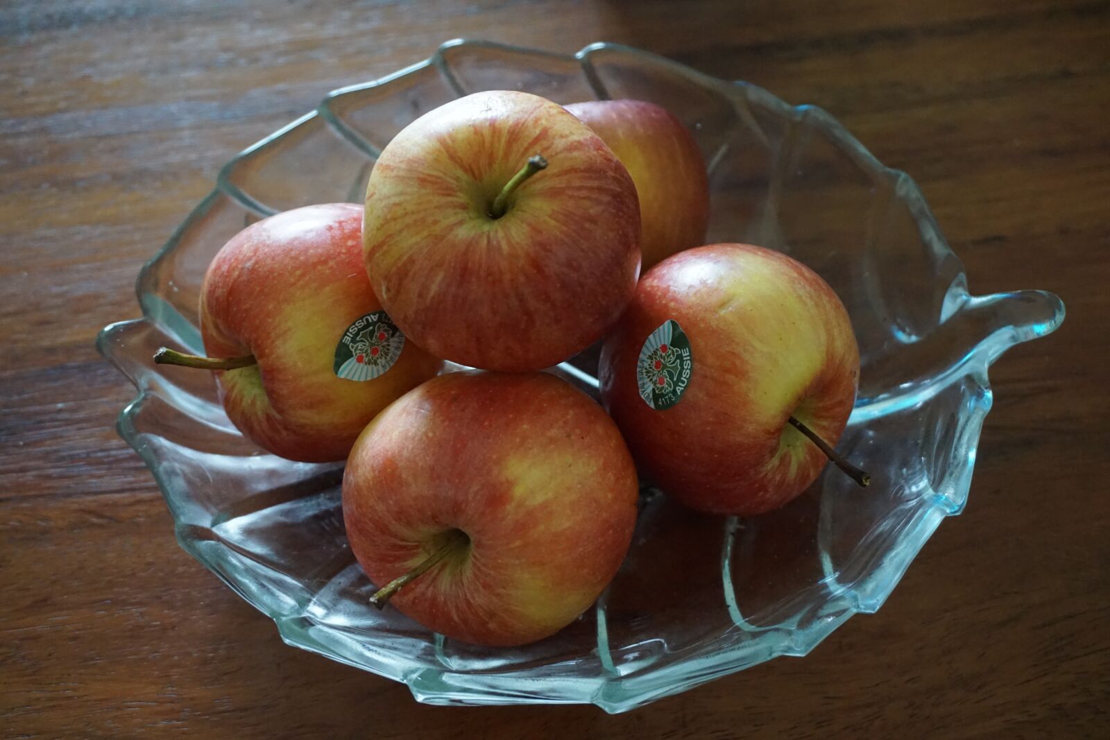 Sony E 16-50mm F3.5-5.6 PZ OSS sample photo. Fruit, food, freshness photography
