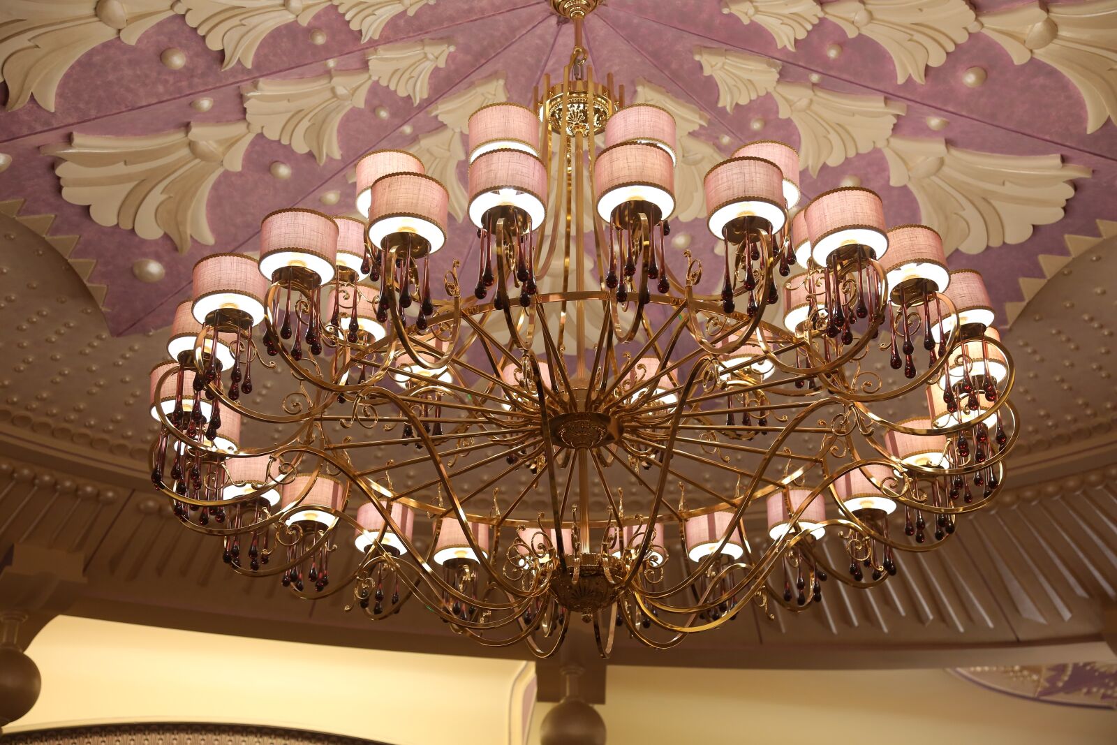 Canon EF 24-105mm F4L IS USM sample photo. Chandelier, abstract, ancient photography