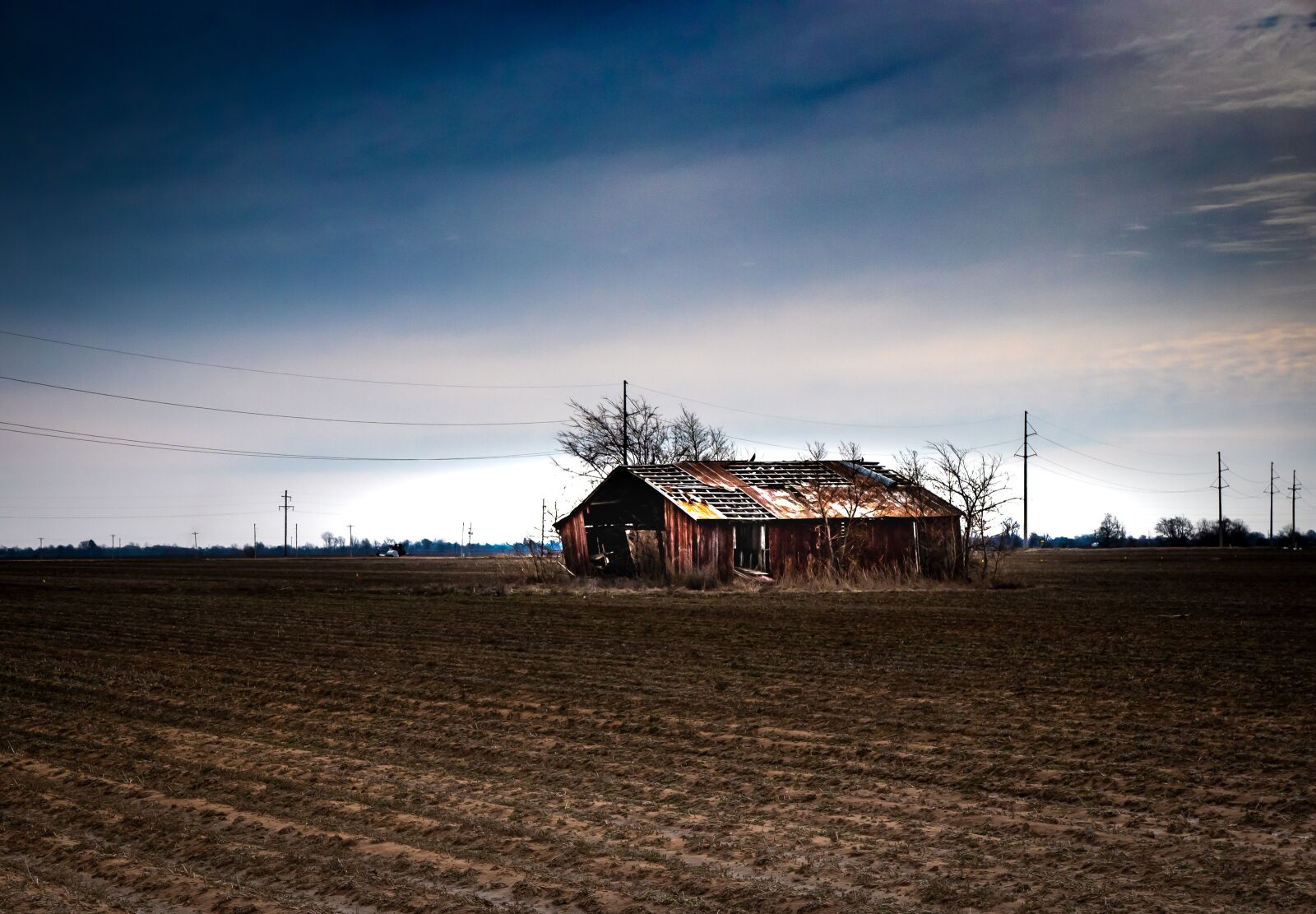 LUMIX G VARIO 12-35/F2.8II sample photo. Barn, rural, farm photography