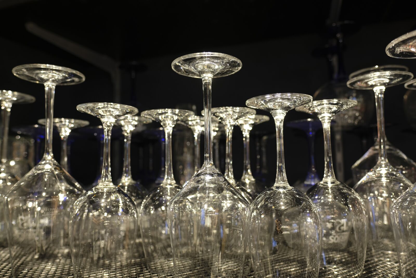 Fujifilm X-T2 + Fujifilm XF 16mm F1.4 R WR sample photo. Glasses, drinking glasses, drink photography