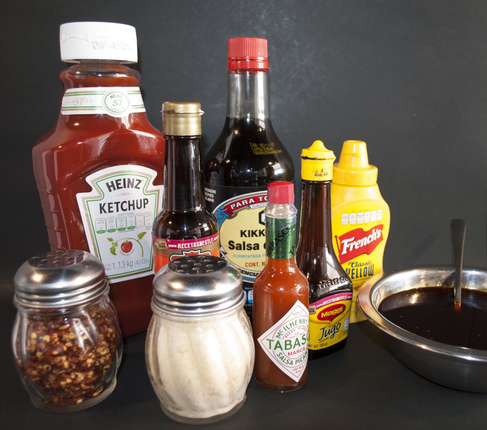 Nikon D3000 sample photo. Pepper, condiments, chile photography
