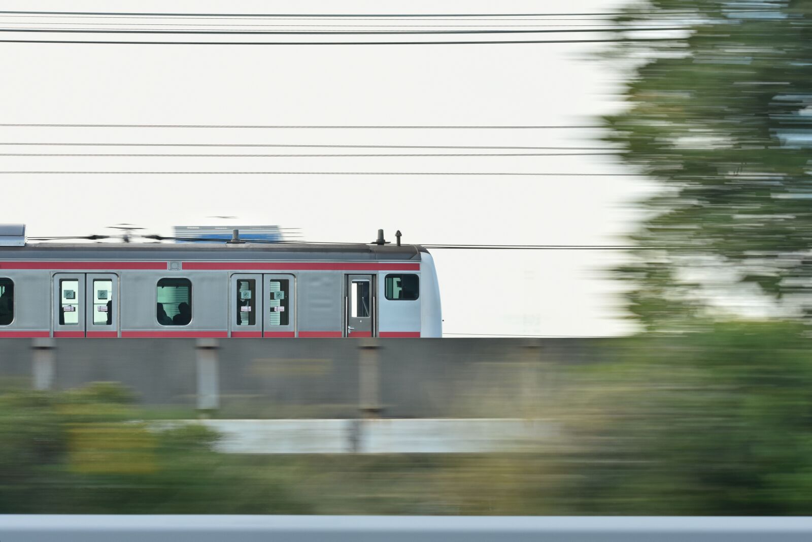 Nikon D7200 sample photo. Traffic, electric train, morning photography