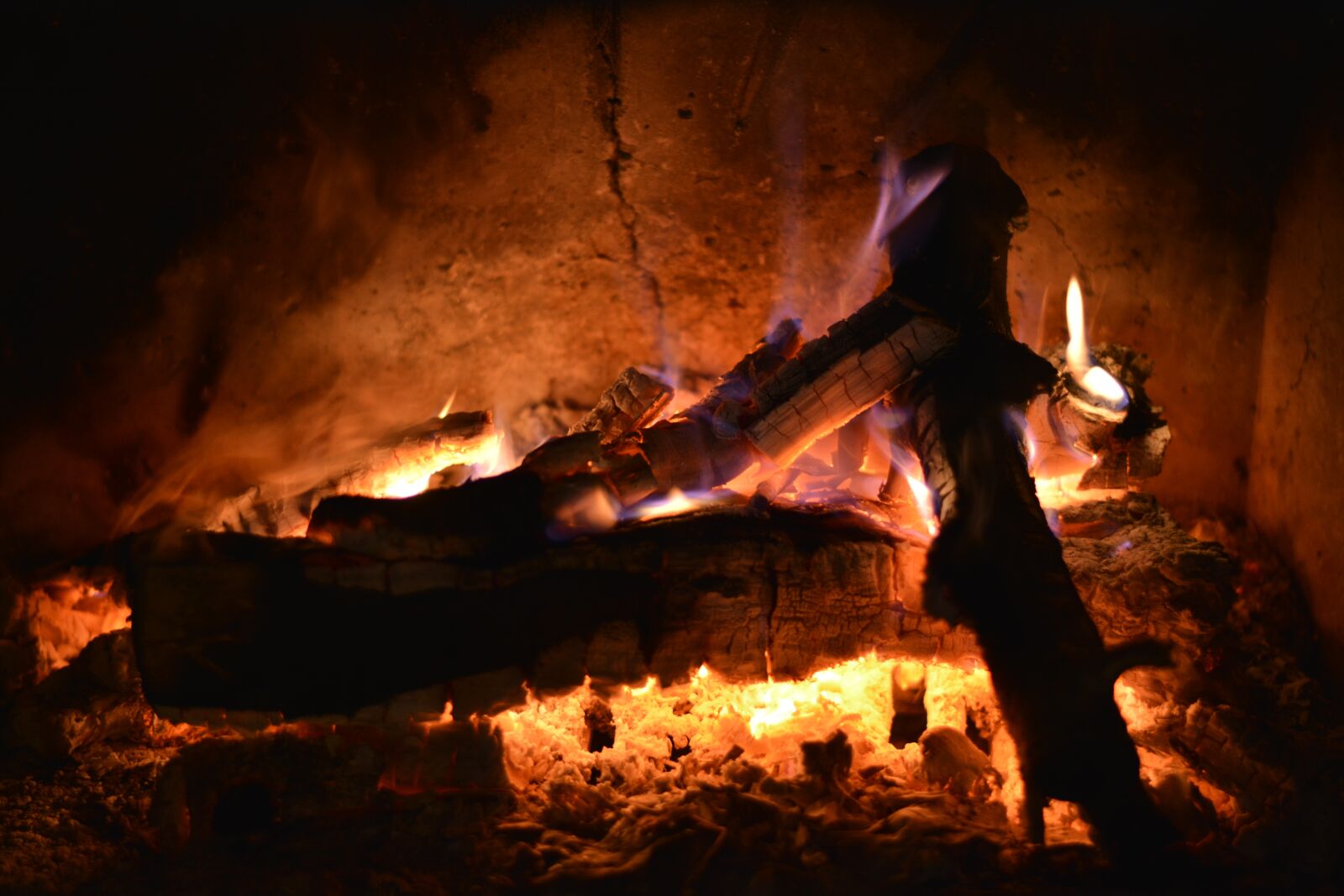 Nikon D7100 sample photo. Fire, heat, dangerous photography
