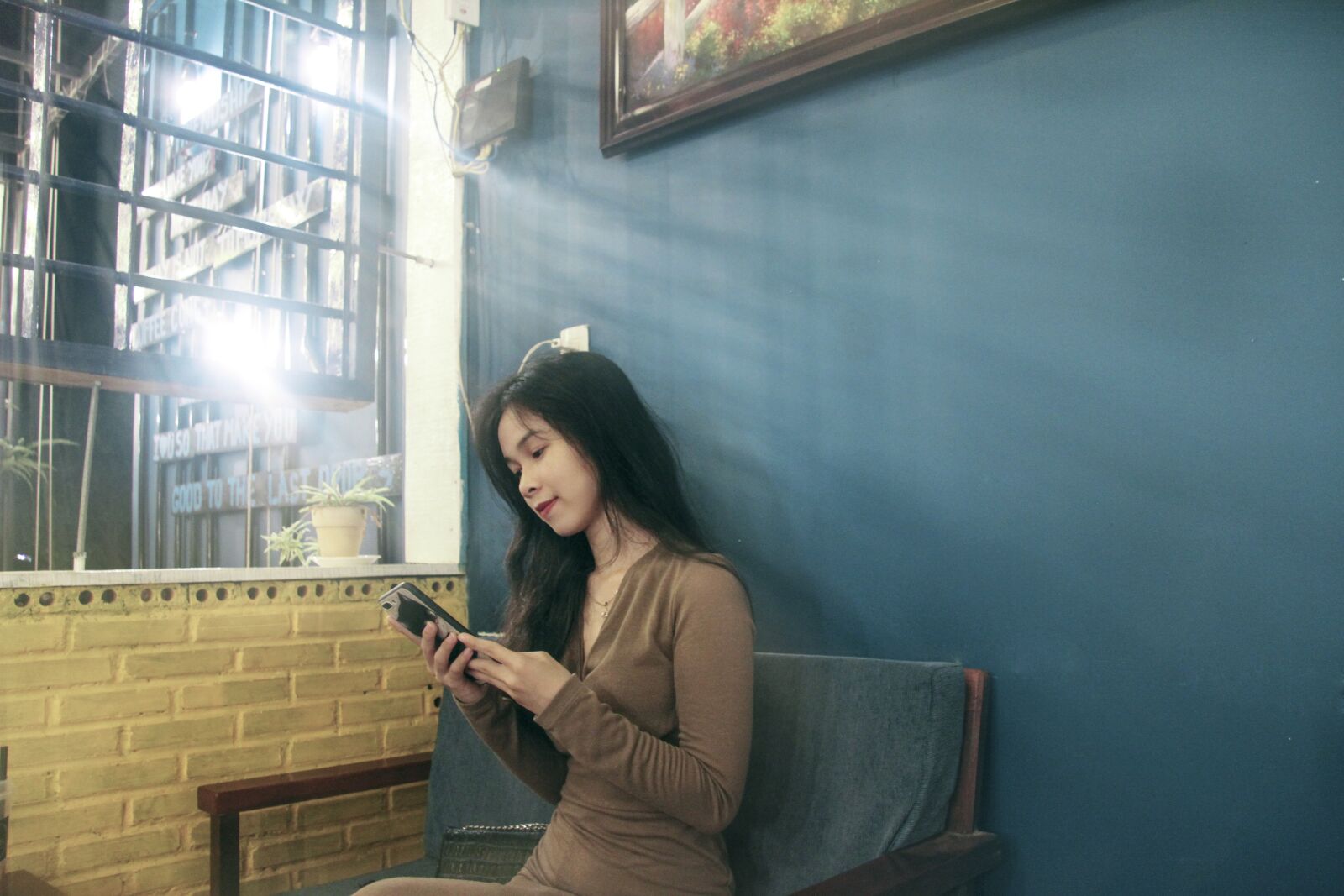 Canon EF-S 17-85mm F4-5.6 IS USM sample photo. Beauty, night, girl photography