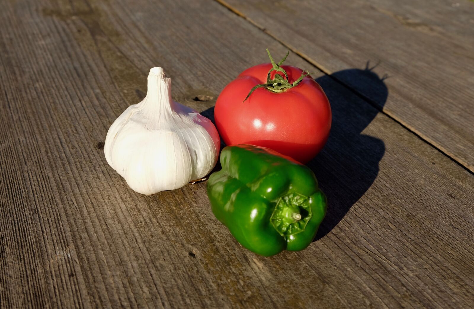 Fujifilm X-T10 sample photo. Three colure, vegetables, cooking photography