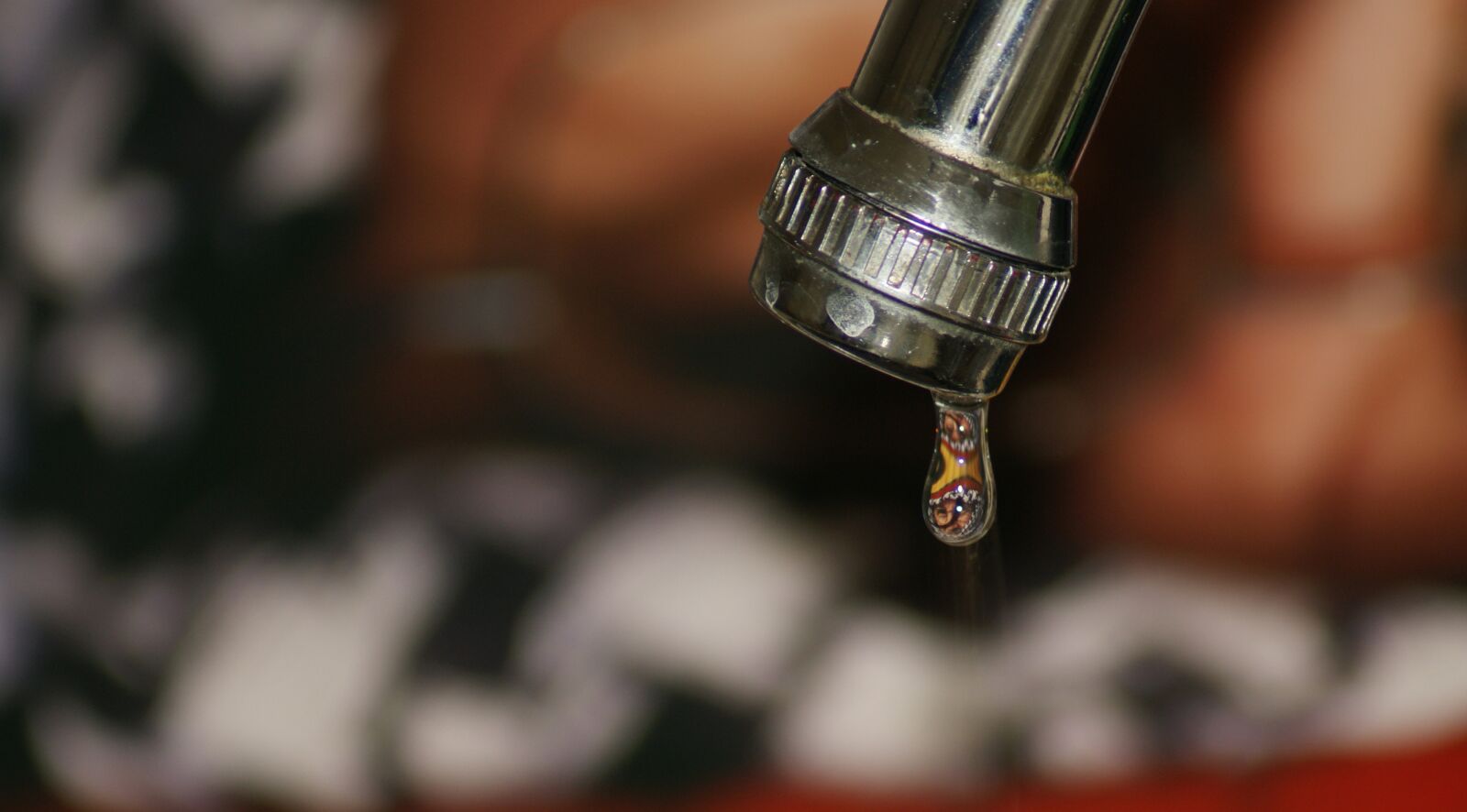 Sony Alpha DSLR-A390 sample photo. Drop, of, water photography