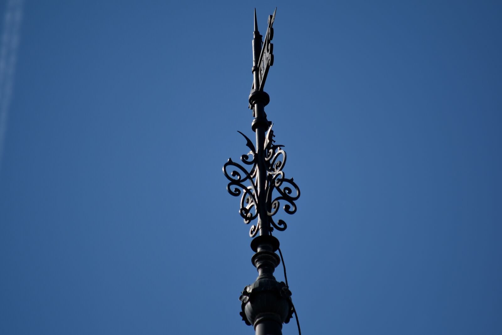 Nikon D5500 sample photo. Cast iron, high, top photography
