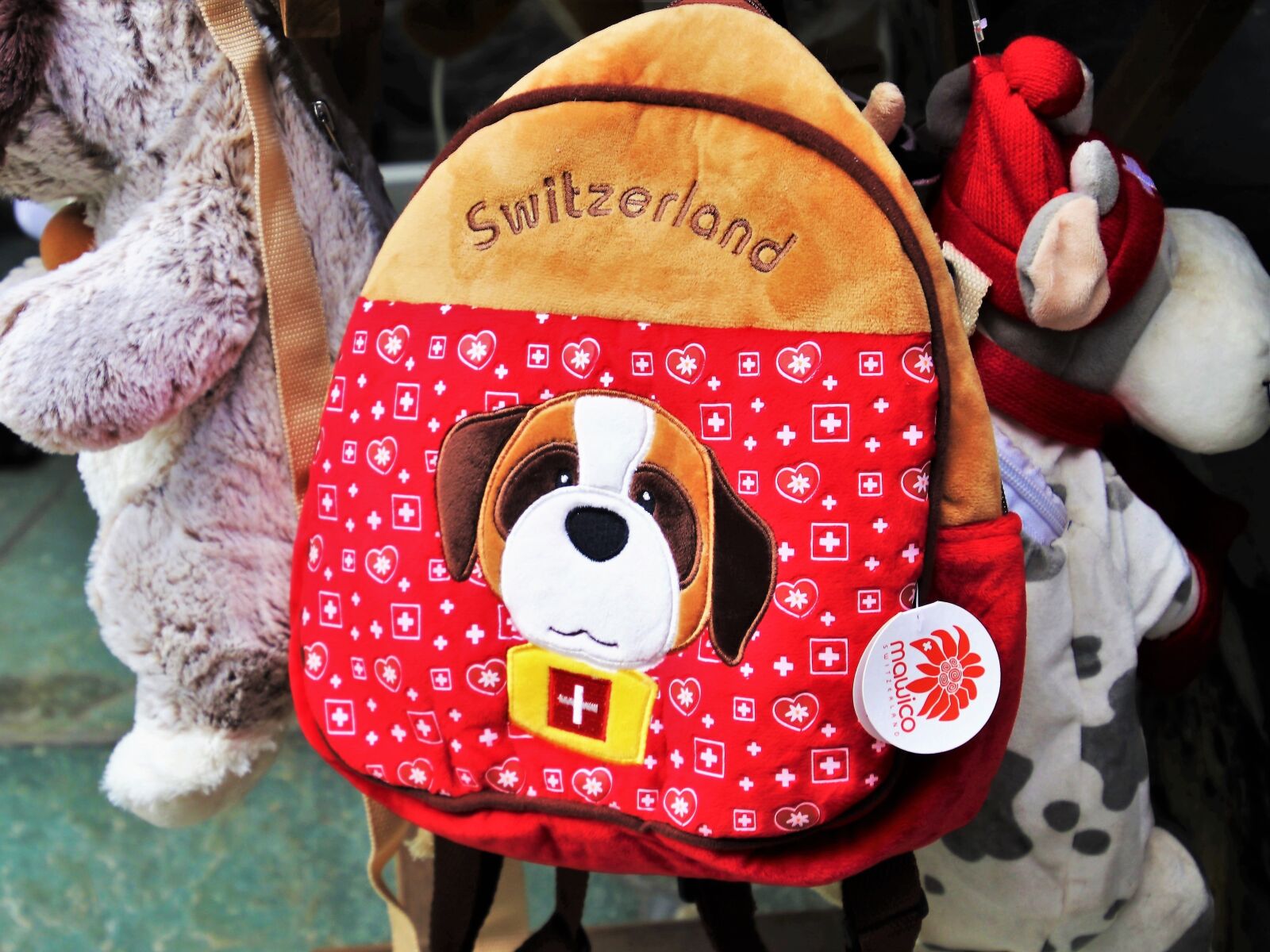 Canon EOS 80D sample photo. Backpack, plush, for children photography