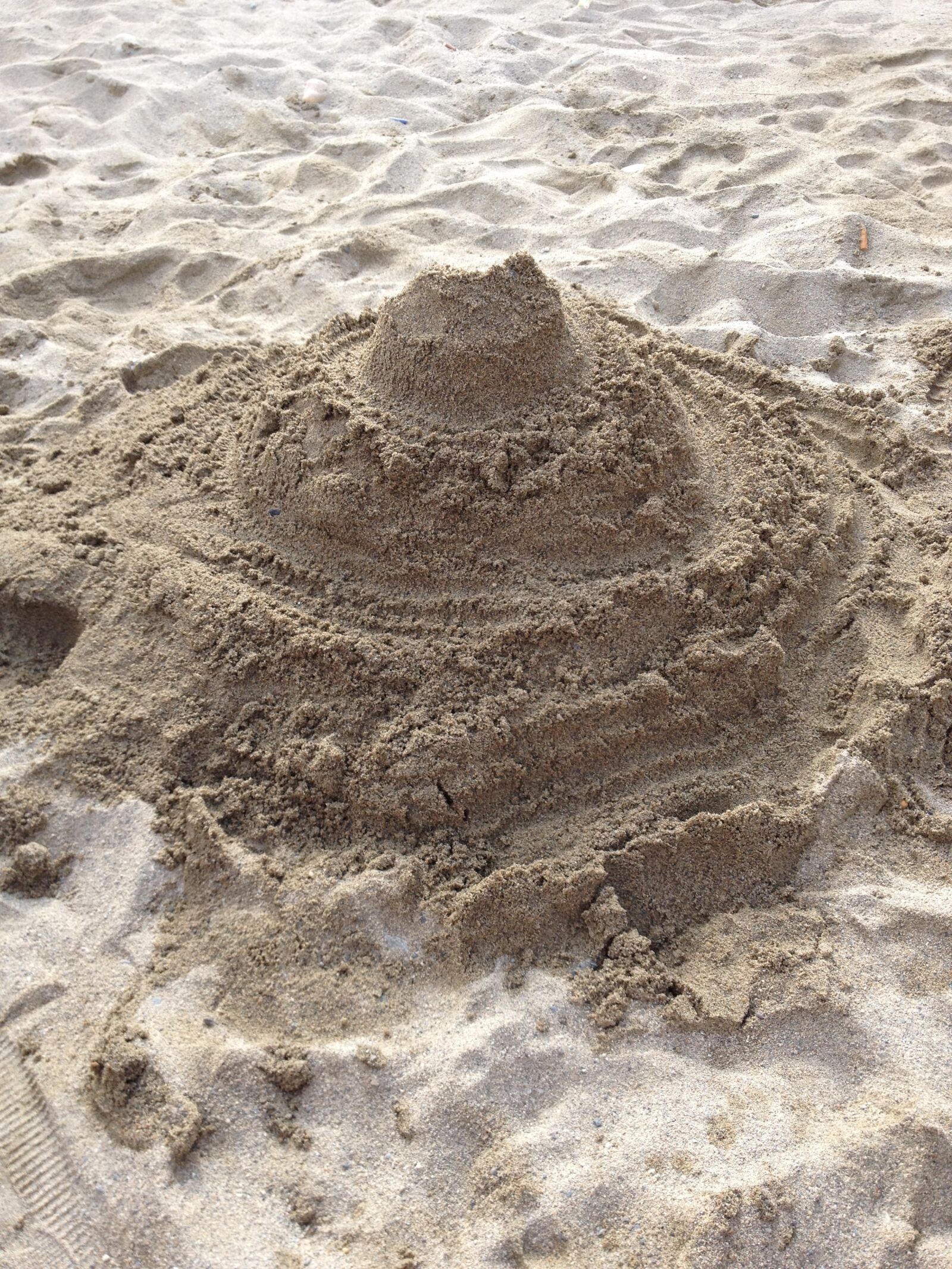 Apple iPhone 4S sample photo. Sandburg, sand, beach photography