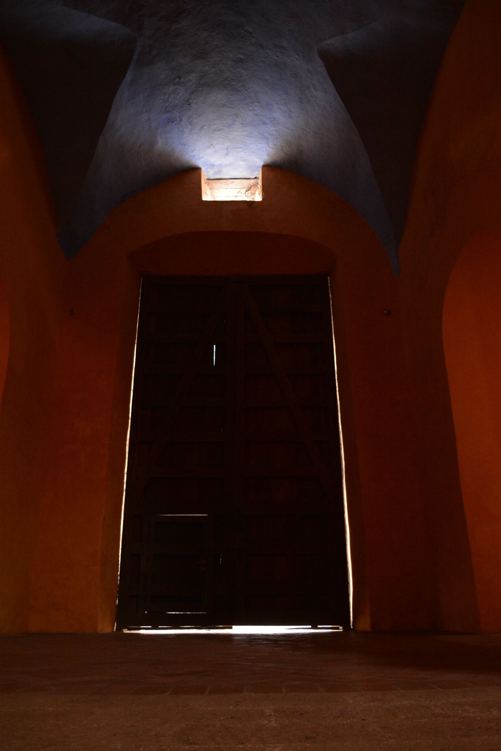 Nikon D5200 sample photo. Door, church, cartagena photography