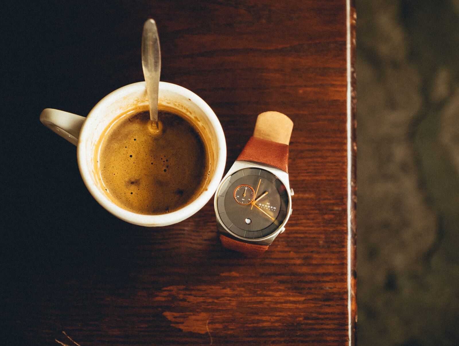 Fujifilm X-E2S sample photo. Coffee, cup, watches photography