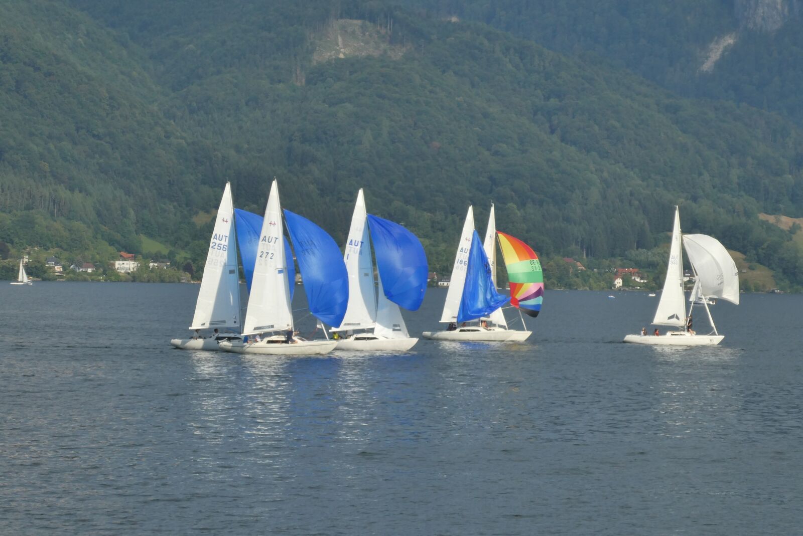 Panasonic Lumix DC-ZS70 (Lumix DC-TZ90) sample photo. Sailing, contest, traunsee photography