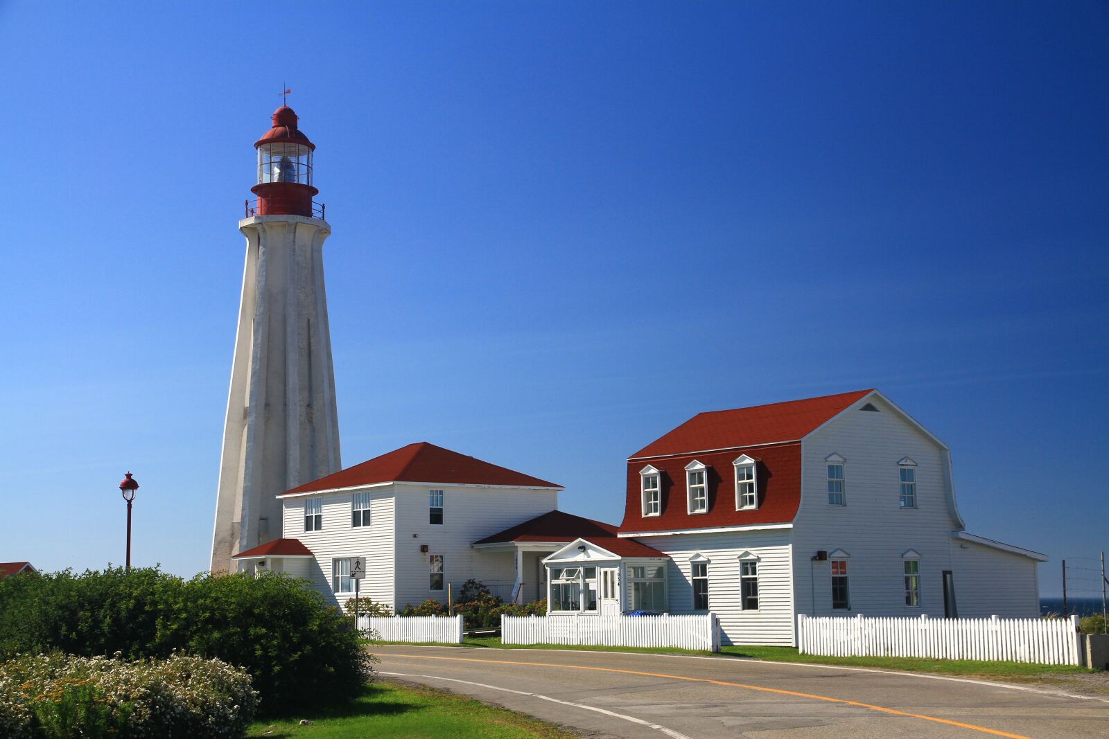 Canon EOS 7D sample photo. Lighthouse, sea, port photography