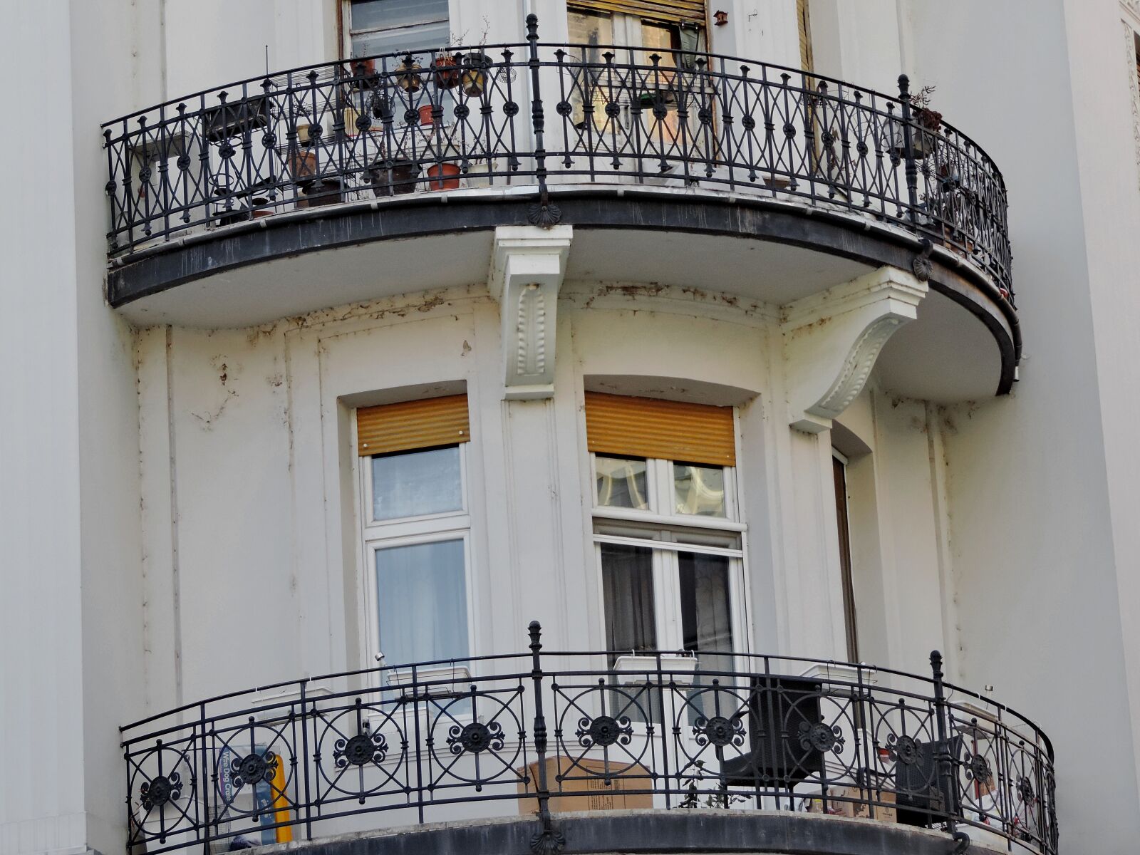 Nikon Coolpix P520 sample photo. Balcony, architecture, building, step photography