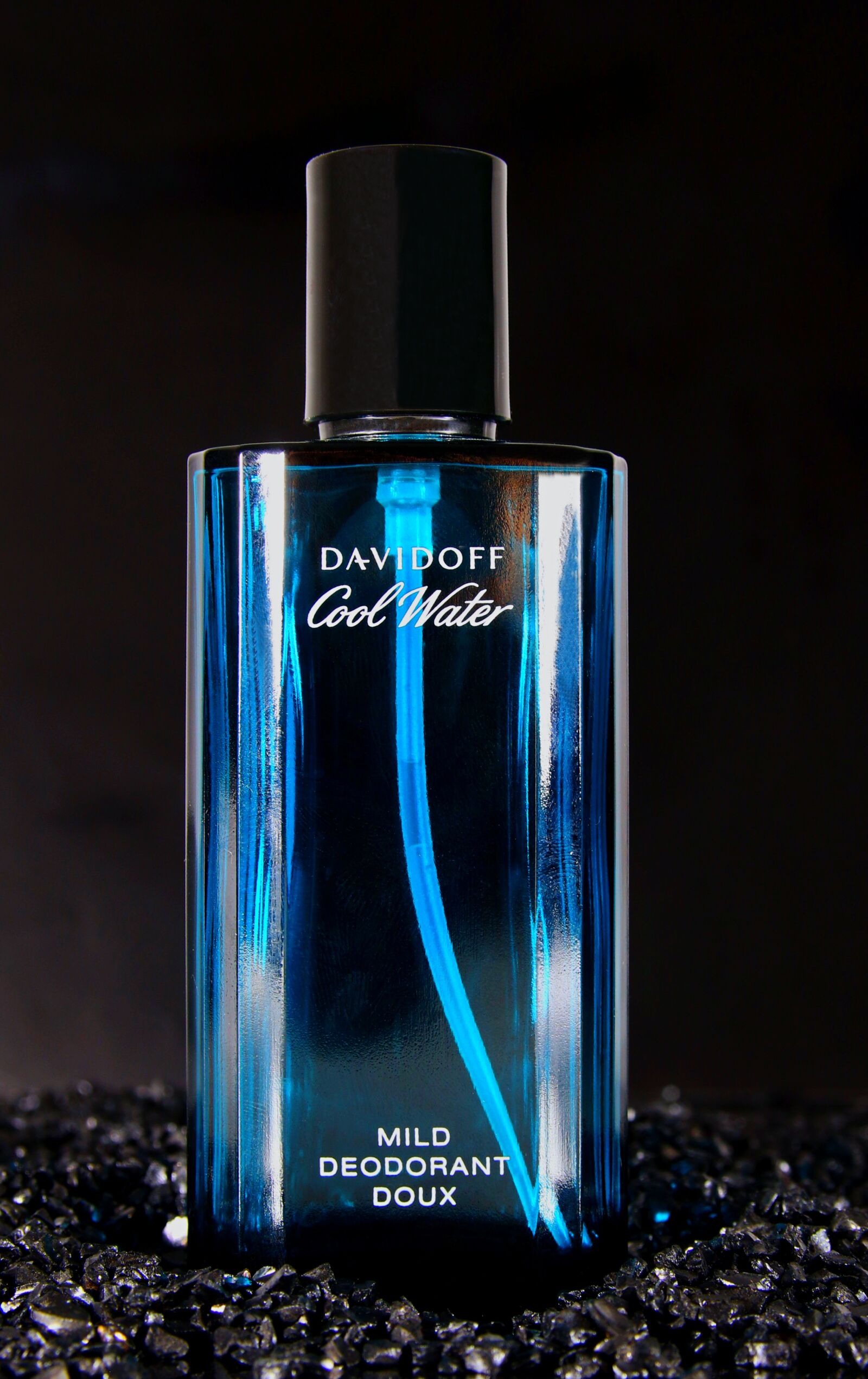 Canon EOS 80D sample photo. Perfume, glass, the smell photography