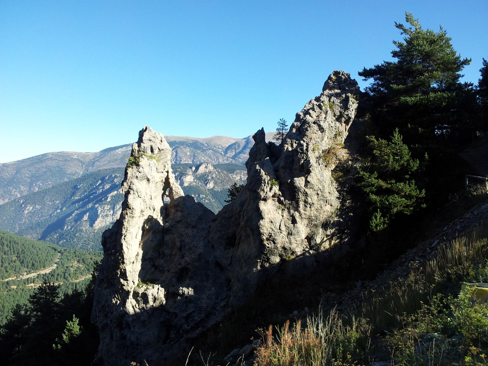 Samsung Galaxy S2 sample photo. Mountain, rocks, forest photography