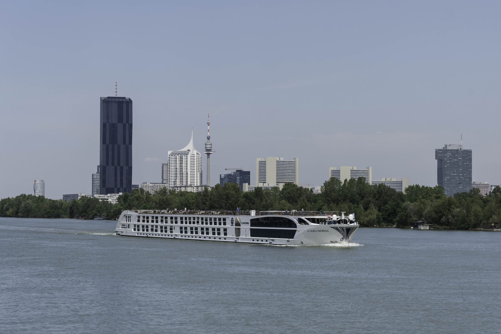 Nikon D750 sample photo. Skyline, skyscraper, architecture photography