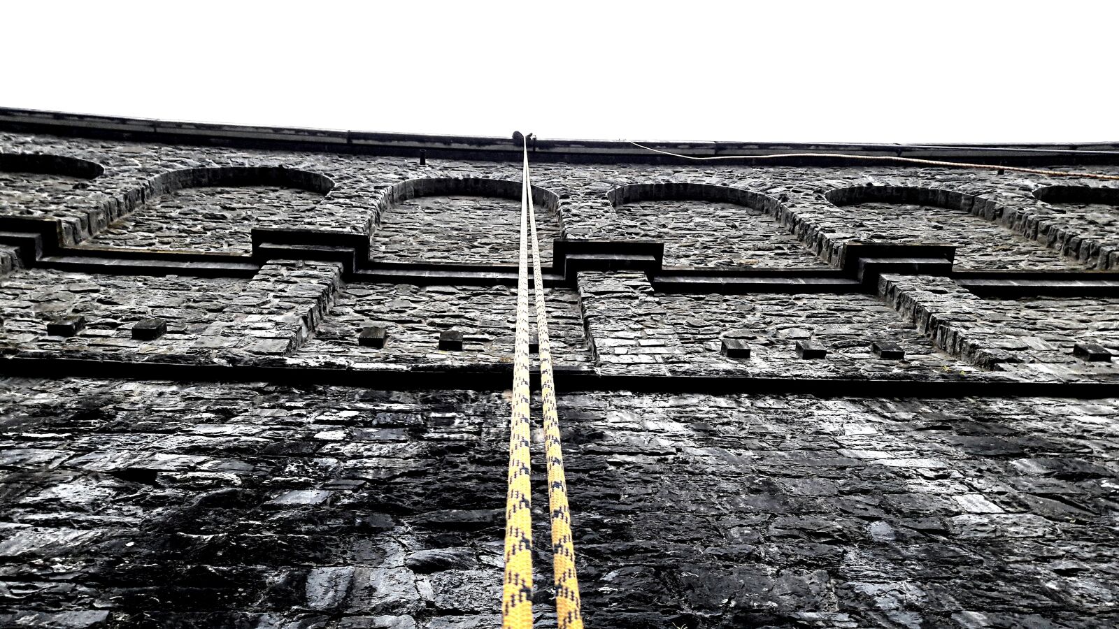 Samsung Galaxy A5(2016) sample photo. Abseil, reservoir, climb photography