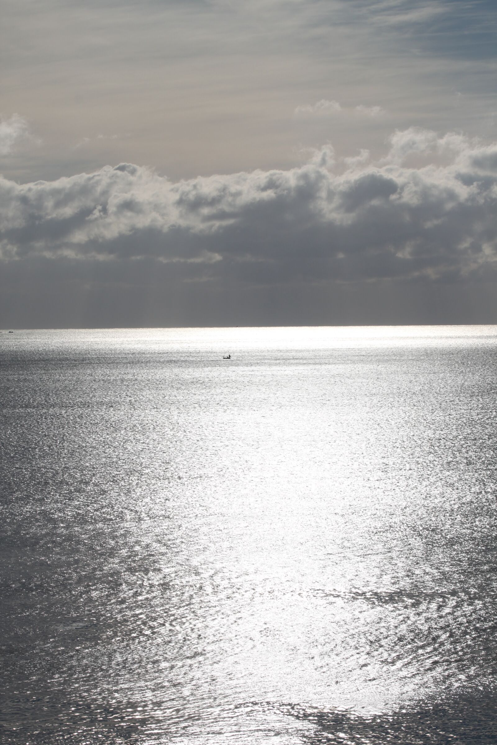 Canon EOS 500D (EOS Rebel T1i / EOS Kiss X3) sample photo. Seascape, weather, sea photography