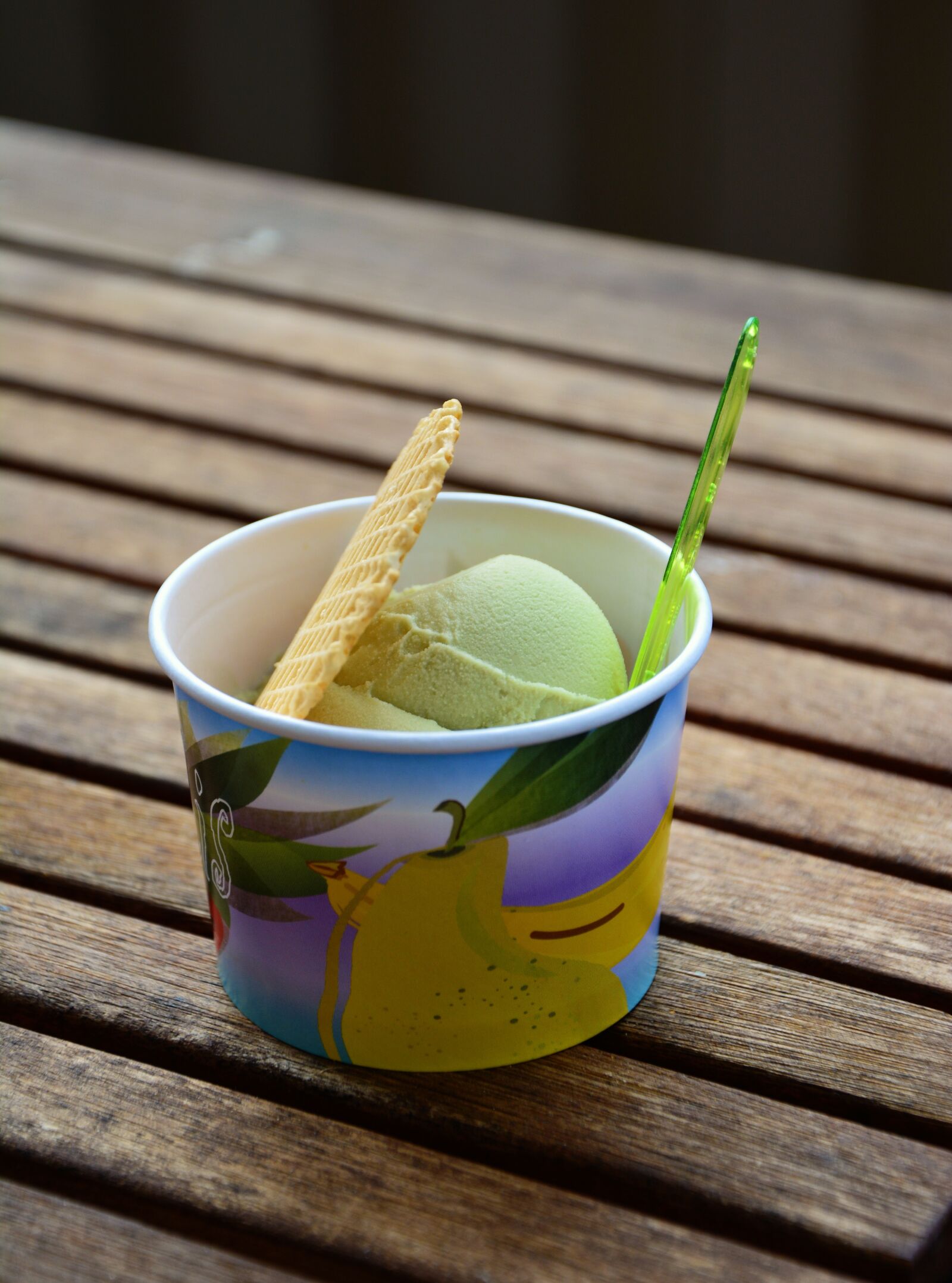 Nikon D5200 sample photo. Ice cream sundae, ice photography