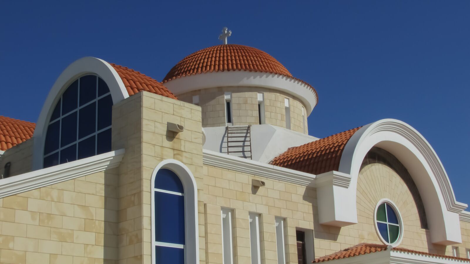 Canon PowerShot SX400 IS sample photo. Cyprus, xylofagou, church photography