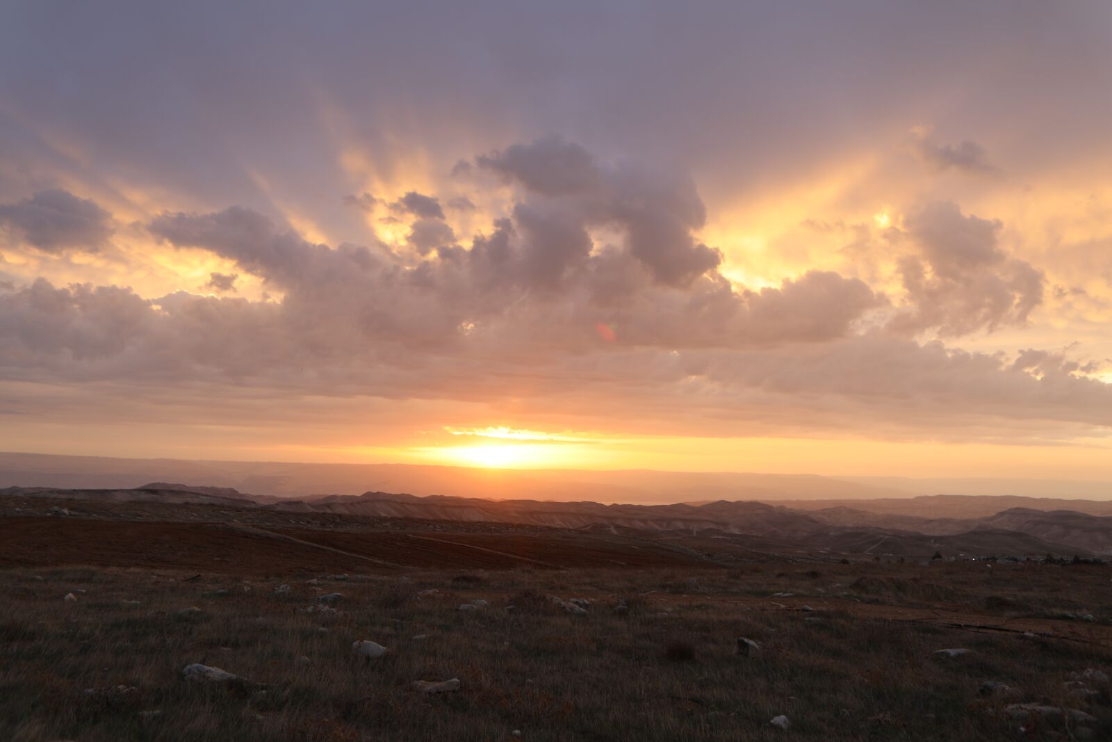Canon EOS 5D Mark IV sample photo. Sunset, clouds, sky photography