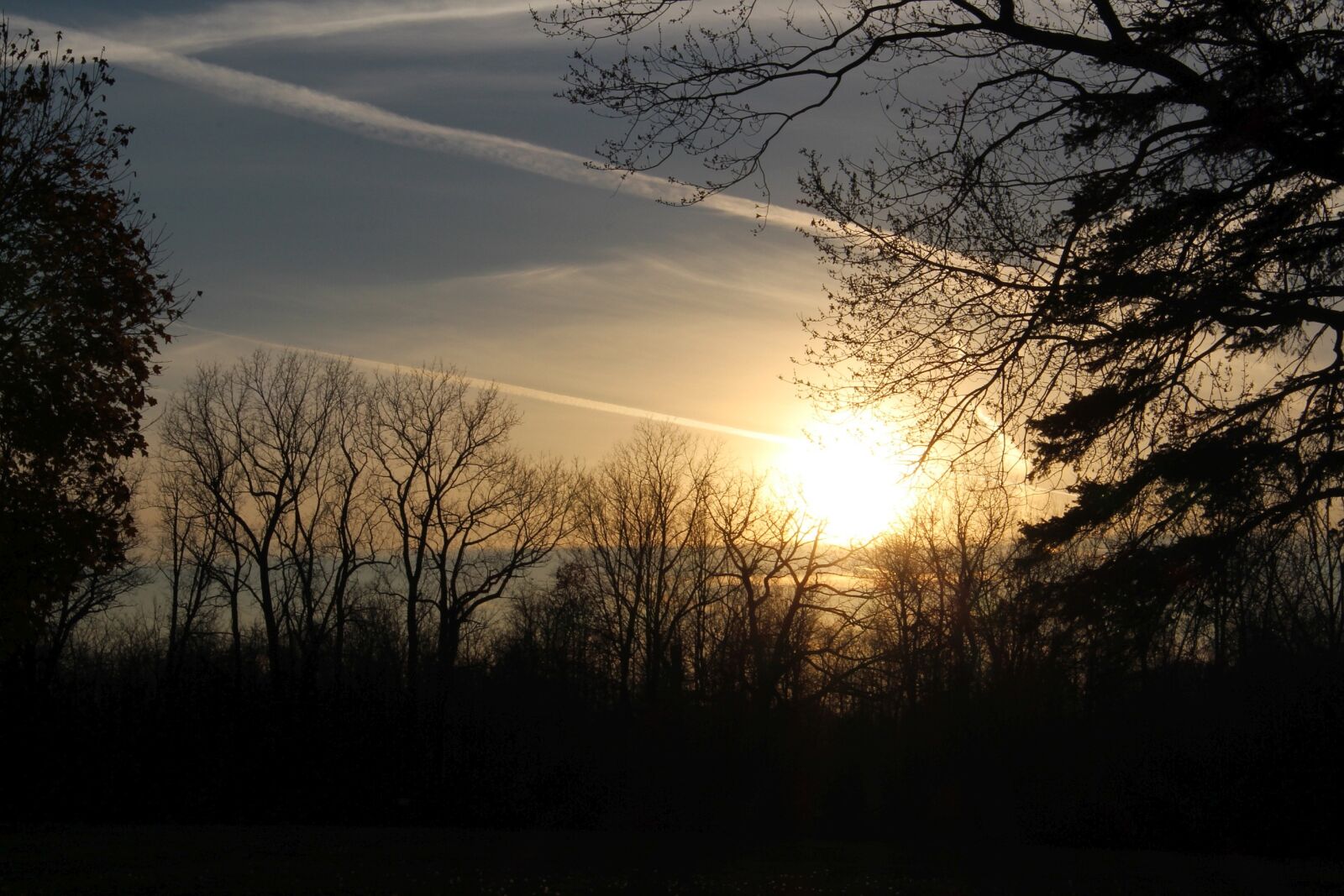 Canon EOS 700D (EOS Rebel T5i / EOS Kiss X7i) sample photo. Sky, sunset, the sun photography