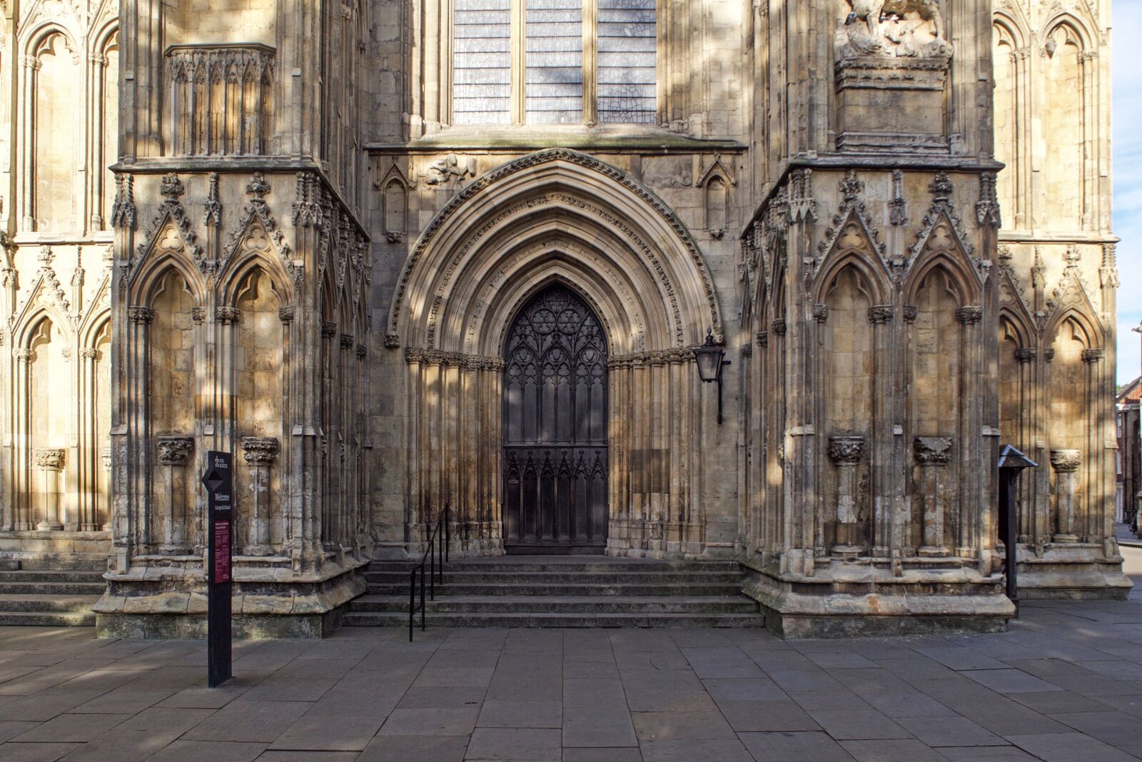 Olympus OM-D E-M10 sample photo. York minster, cathedral, church photography