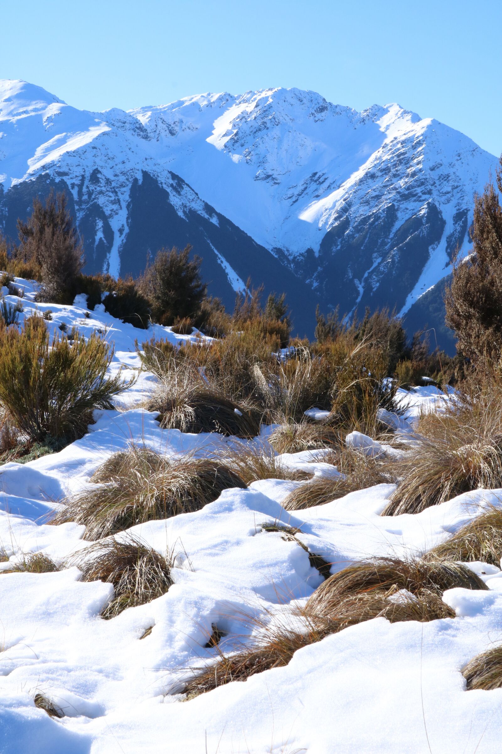 Canon EOS 750D (EOS Rebel T6i / EOS Kiss X8i) sample photo. Snow, mountains, winter photography