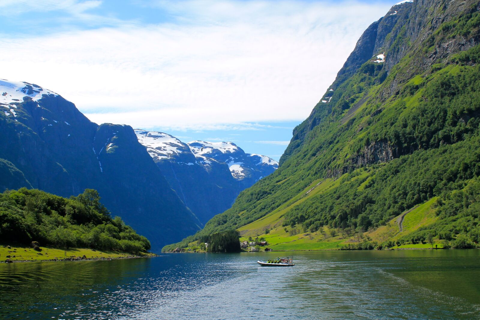 Canon EOS 1100D (EOS Rebel T3 / EOS Kiss X50) sample photo. Norway, fjord, water photography
