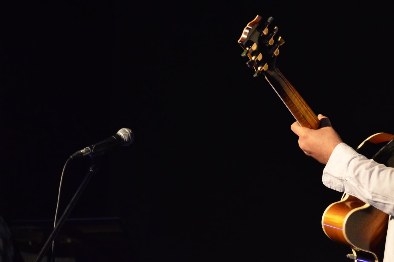 Nikon D3200 sample photo. Guitar, musician, guitarist photography