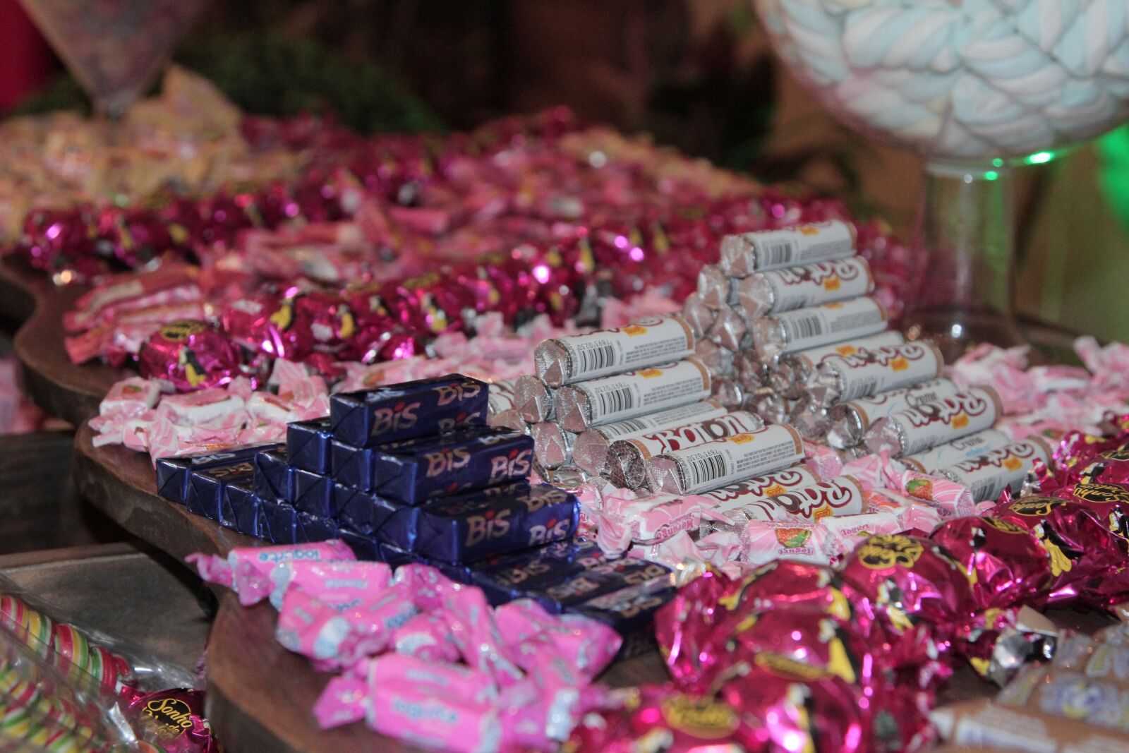 Canon EOS 7D sample photo. Candy, table sweet, decoration photography