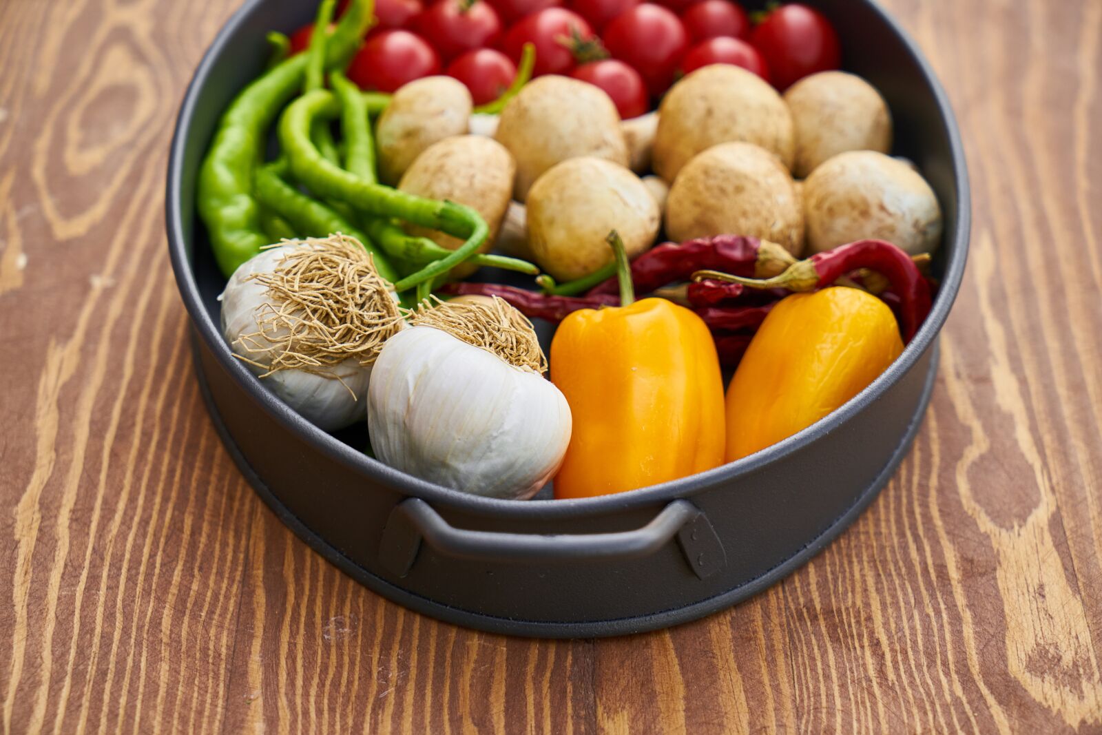 Sony a7R II sample photo. Tomato, mushroom, pepper photography