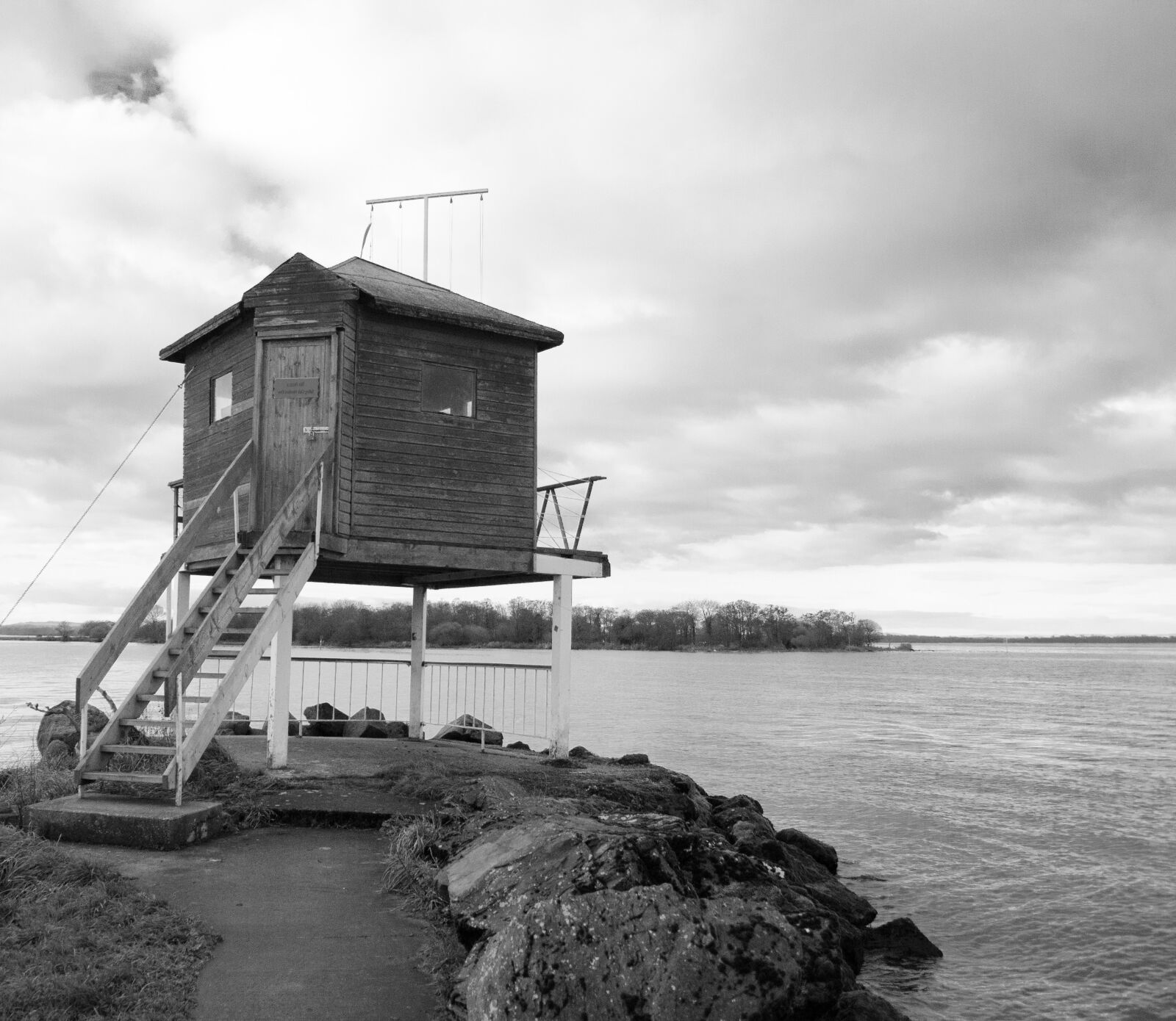 Nikon D5100 sample photo. Yatching, hut, water photography