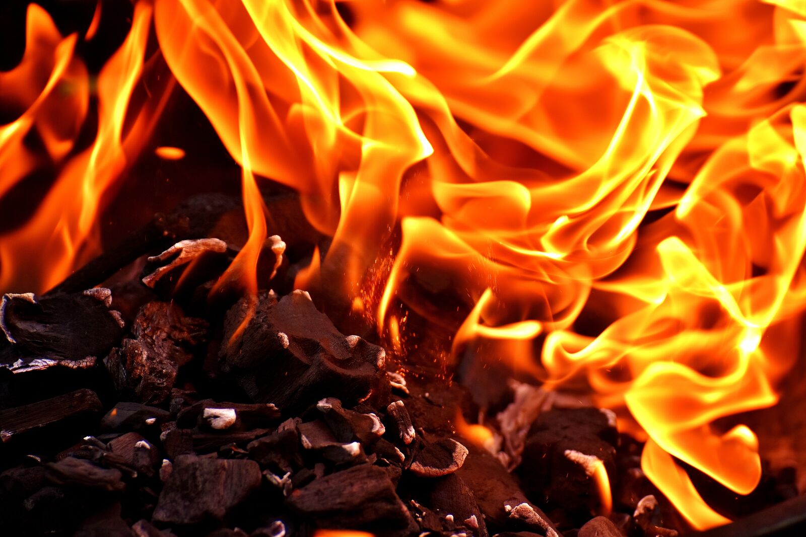Nikon D7200 sample photo. Fire, flame, carbon photography