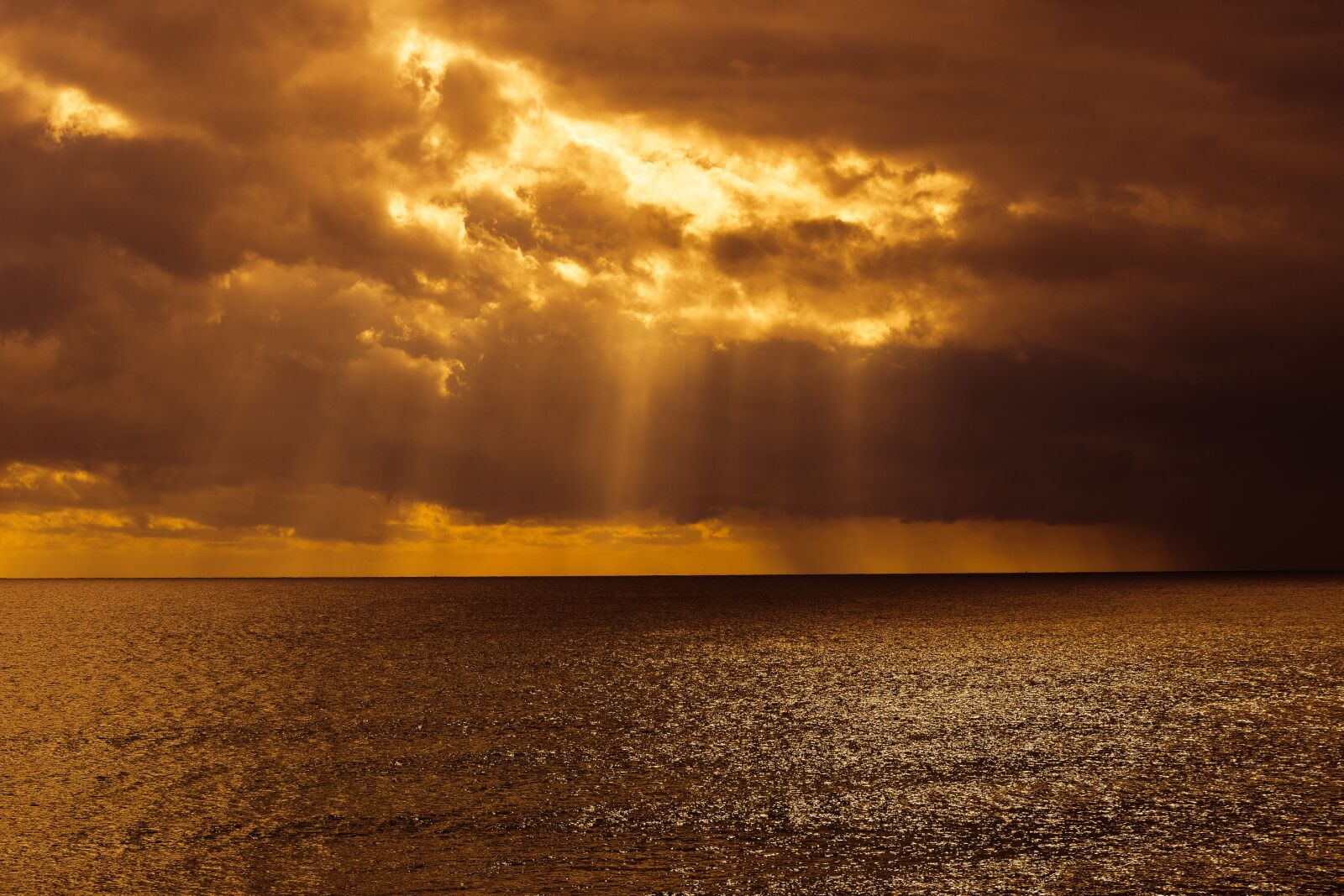 Nikon D3300 sample photo. Sunset, dusk, sea photography