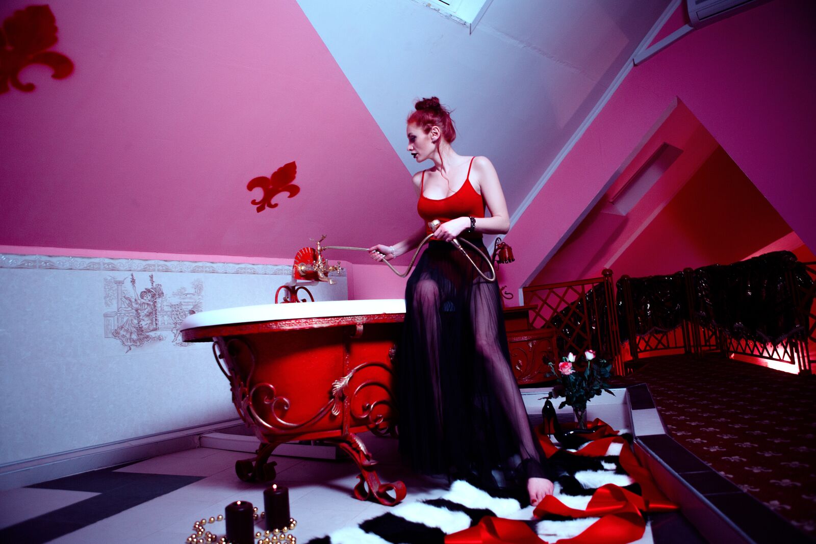Canon EOS 5D Mark III sample photo. Girl, red, bathroom photography