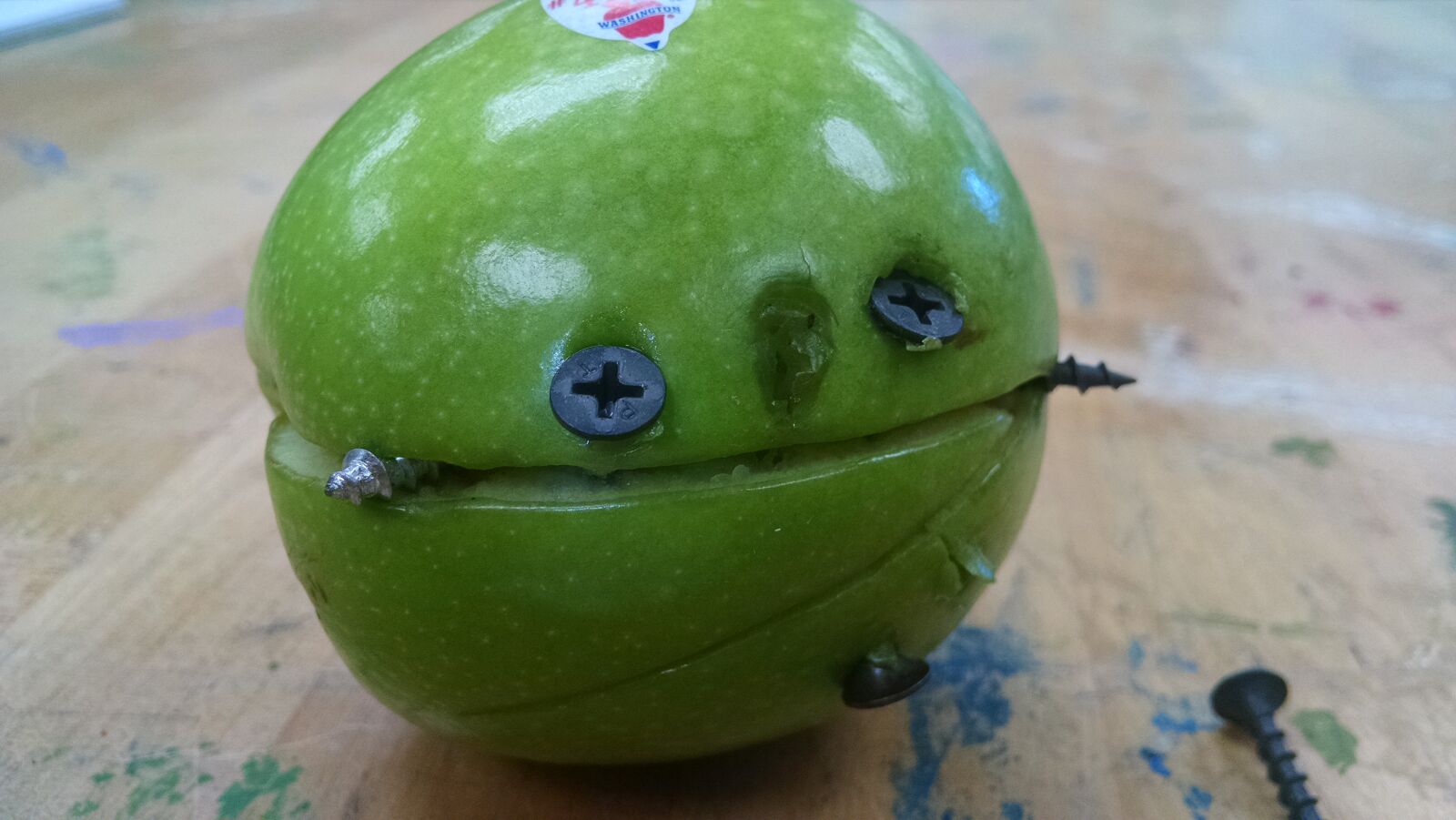 Motorola Moto X (1st Gen) sample photo. Apple, face, personify, screw photography