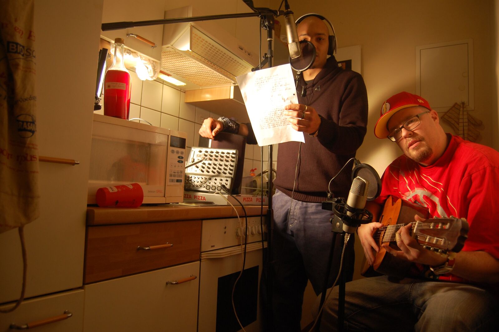 Nikon D40 sample photo. Cover, rap, sauce photography