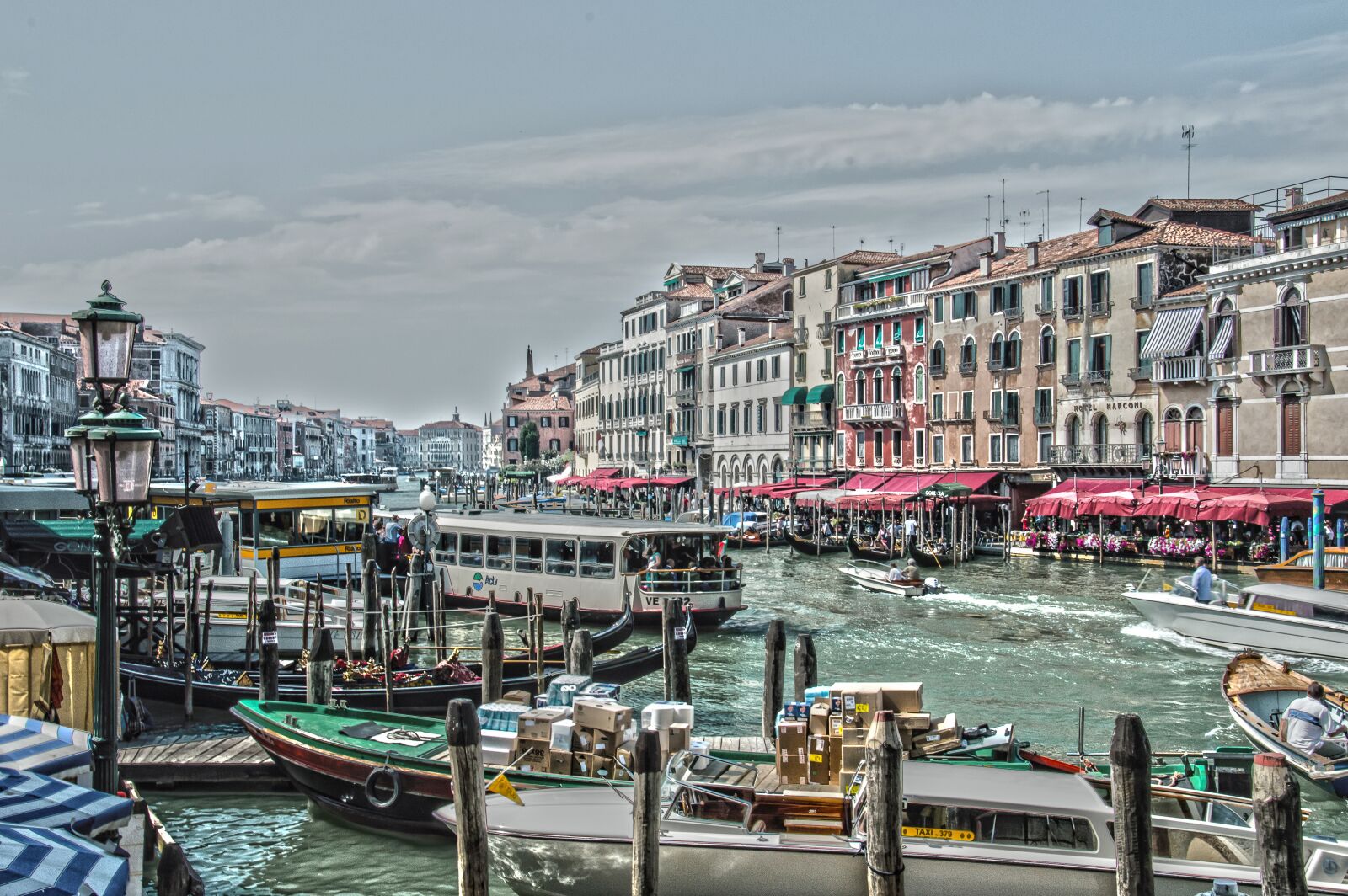 Nikon D3200 sample photo. Venice, italy, channel photography