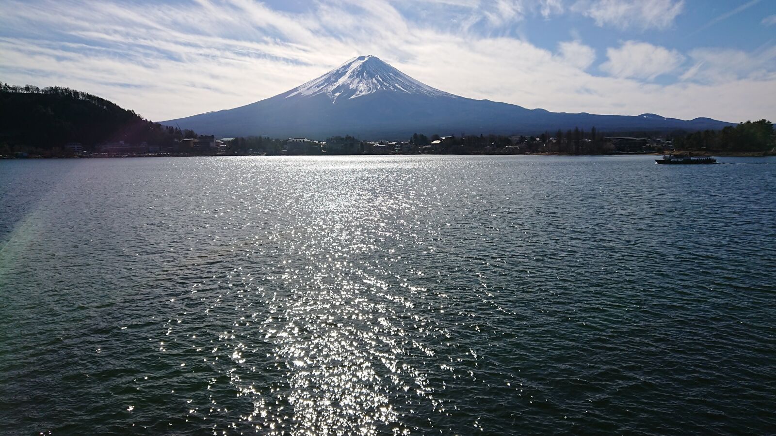 Sony Xperia XZ Premium sample photo. Mt fuji, lake kawaguchi photography