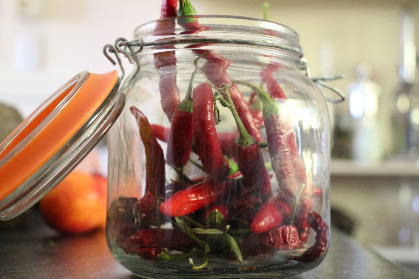 Canon EOS 650D (EOS Rebel T4i / EOS Kiss X6i) sample photo. Chili, hot, pepper photography