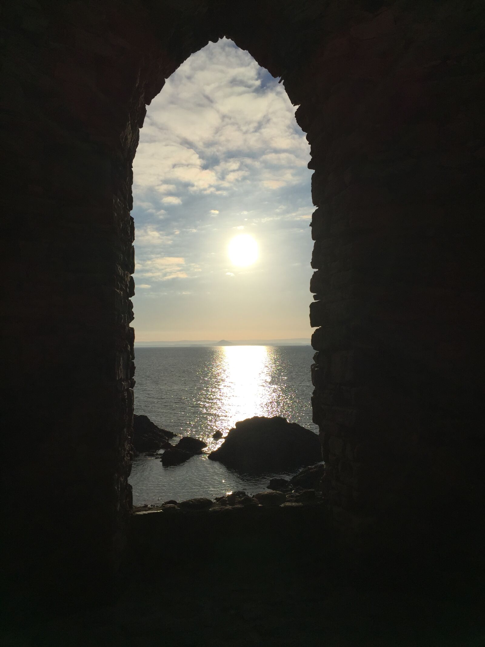 Apple iPhone 6 sample photo. Sea, sun, tower photography