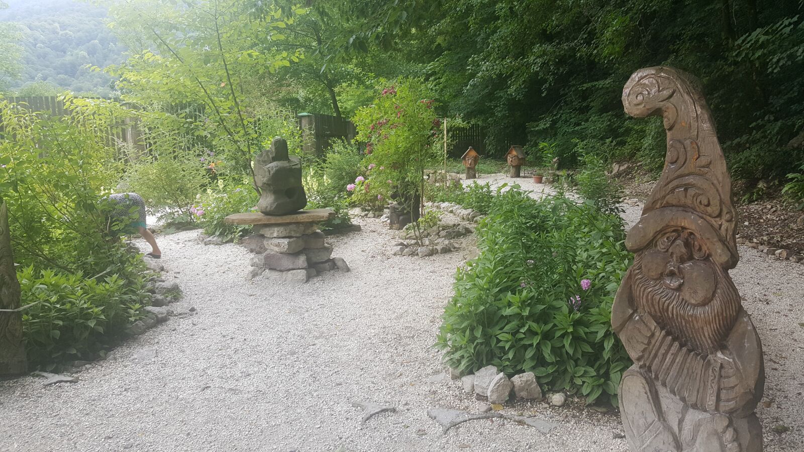 Samsung Galaxy S6 sample photo. сказочный бор, гном, дивный лес photography