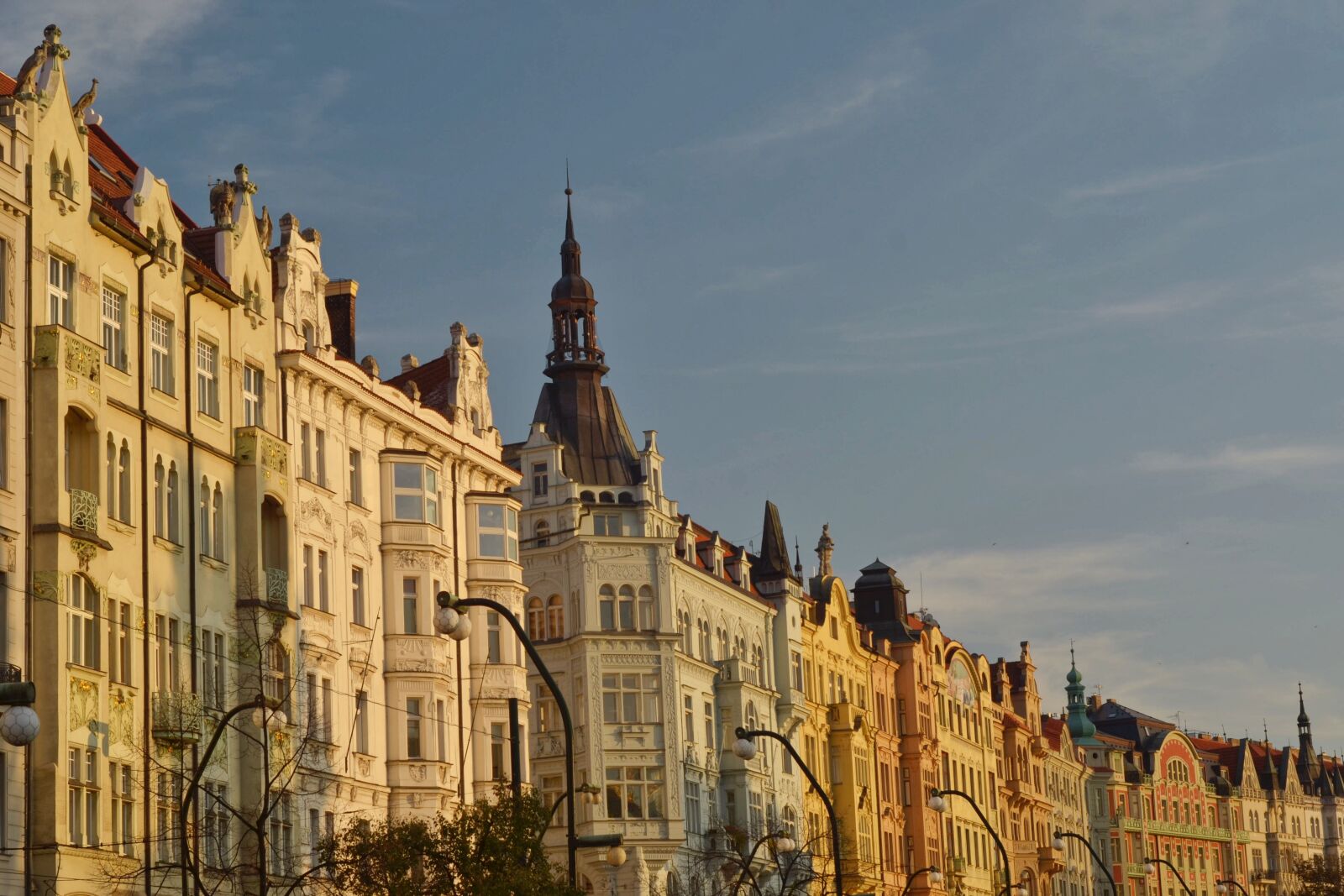 Nikon D7000 sample photo. Prague, houses, the waterfront photography